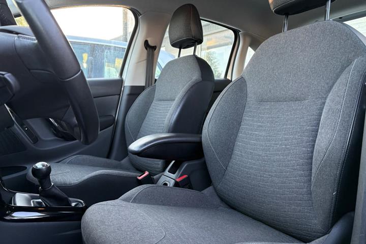 Grøn Citroën C3 fra 2016