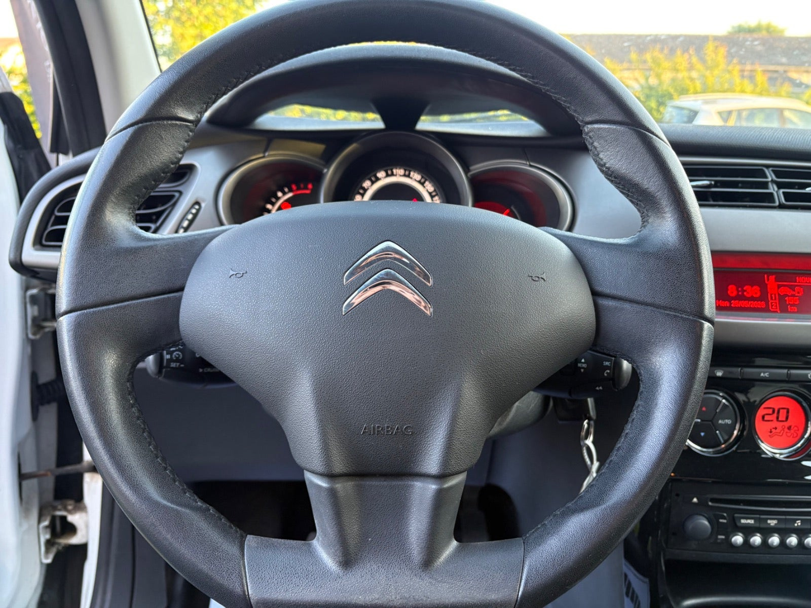 Grøn Citroën C3 fra 2016