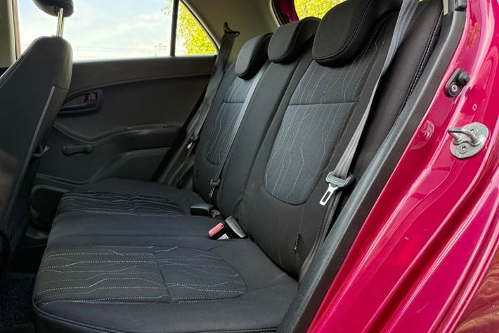 Grøn Kia Picanto fra 2014