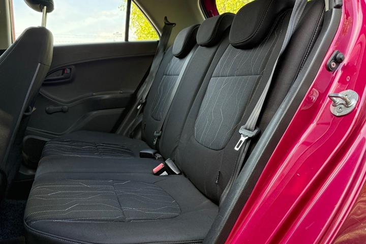 Grøn Kia Picanto fra 2014