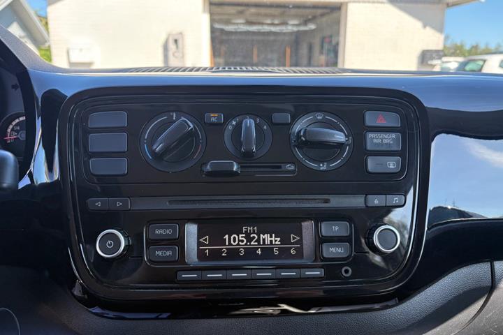 Grøn VW UP! fra 2013