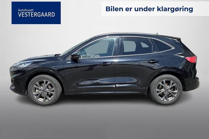 Sort Ford Kuga fra 2021