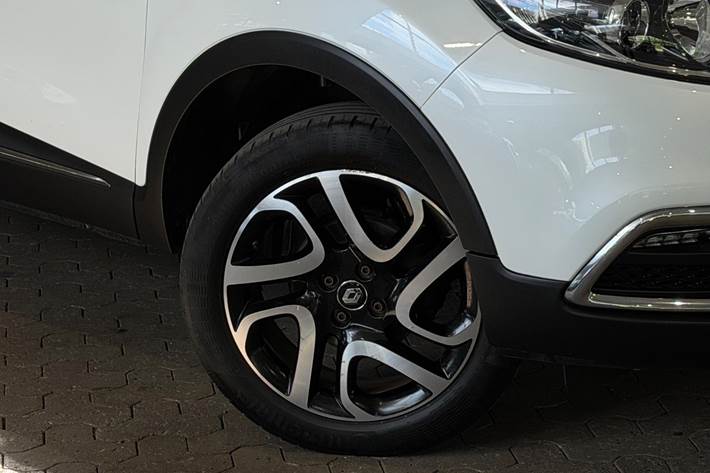 Hvid Renault Captur fra 2017