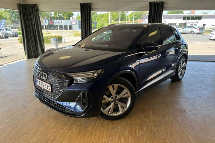 Grøn Audi Q4 e-tron fra 2022 set udefra