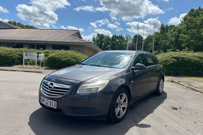 undefined Opel Insignia fra 2010