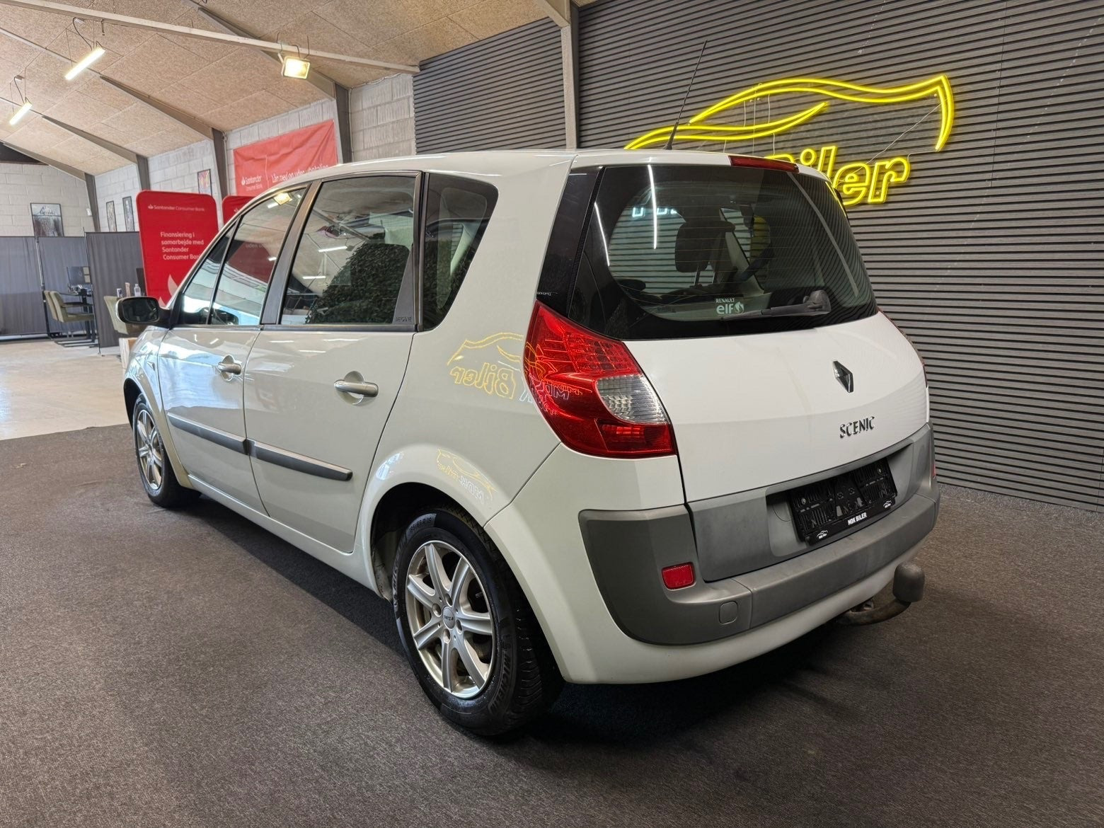 undefined Renault Scenic II fra 2008 set udefra