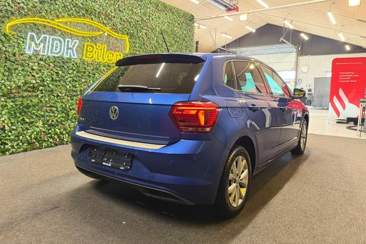 Blå VW Polo fra 2018