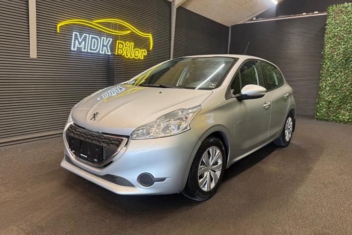 undefined Peugeot 208 fra 2014