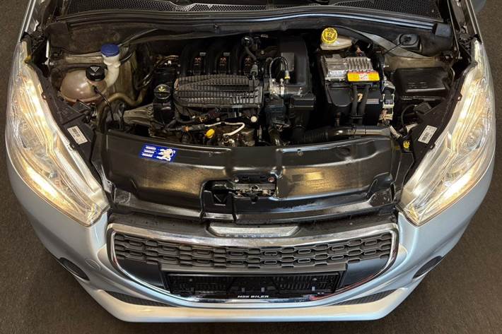 undefined Peugeot 208 fra 2014