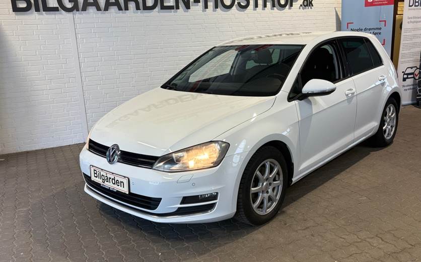 VW Golf VII 2,0 TDi 150 Highline DSG BMT
