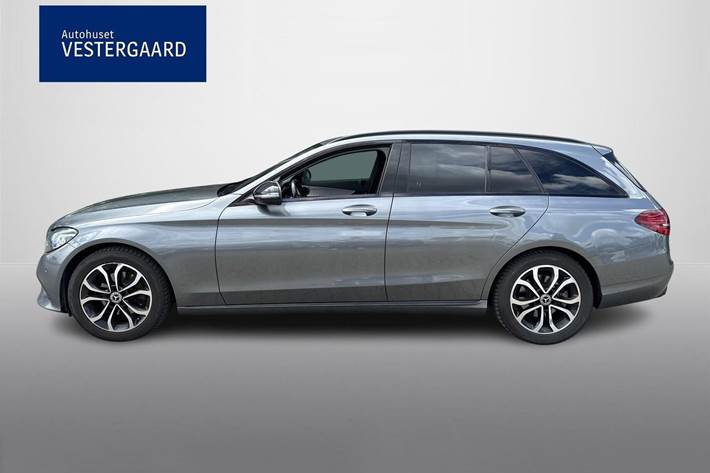 Grå Mercedes C220 d fra 2018