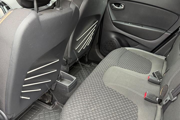 Blå Renault Captur fra 2018