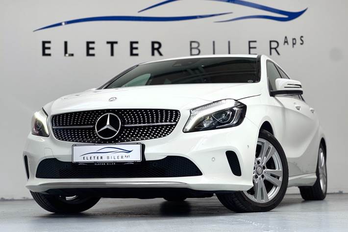 Hvid Mercedes A200 d fra 2018 set udefra