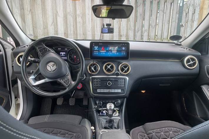 undefined Mercedes A180 fra 2016
