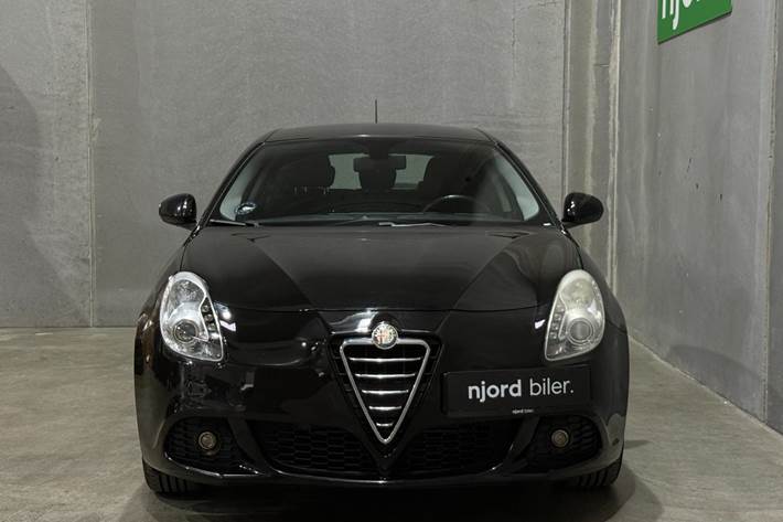 undefined Alfa Romeo Giulietta fra 2011