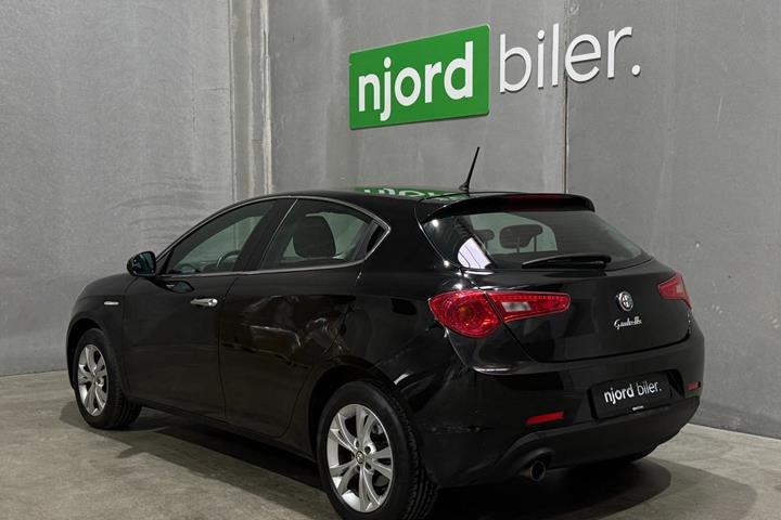 undefined Alfa Romeo Giulietta fra 2011