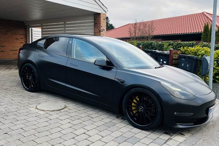 undefined Tesla Model 3 fra 2021