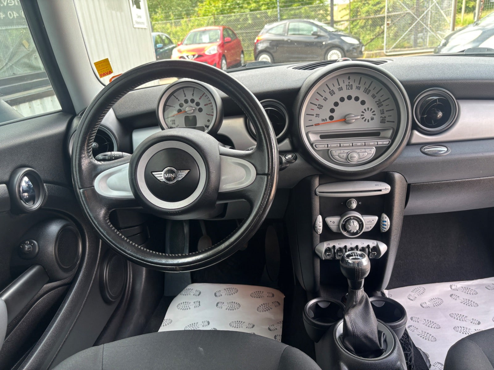 Sølv Mini Clubman Cooper fra 2008