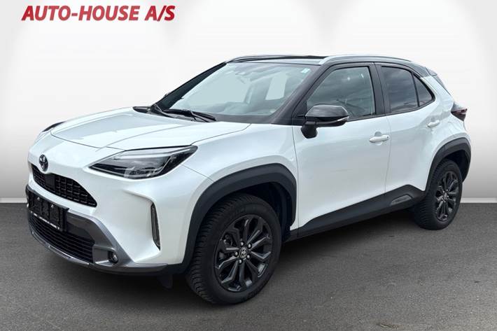 Hvid Toyota Yaris Cross fra 2022
