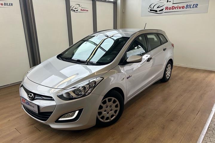 Sølv Hyundai i30 fra 2013