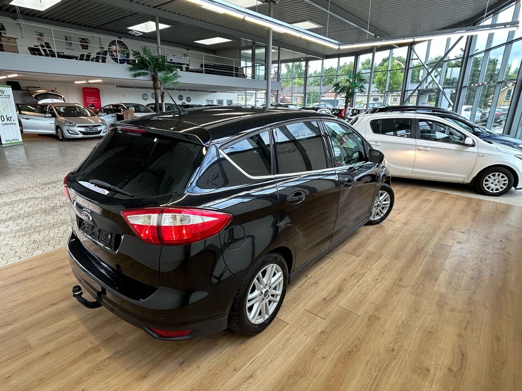 Sort Ford C-MAX fra 2012