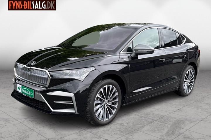 Sort Skoda Enyaq fra 2025 set udefra