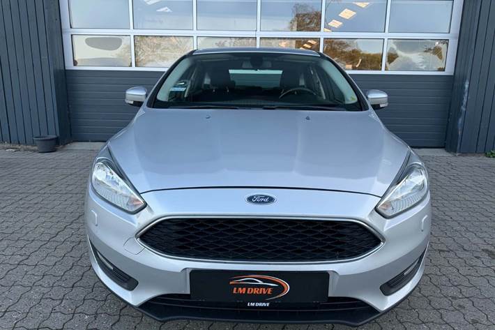 Sølv Ford Focus fra 2015