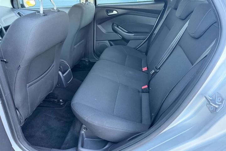 Sølv Ford Focus fra 2015