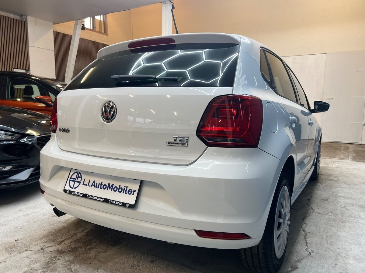 Hvid VW Polo fra 2016