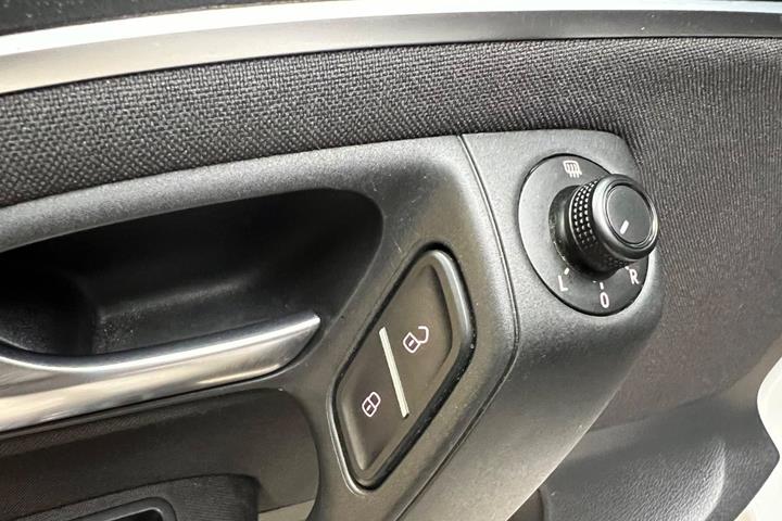 Hvid VW Polo fra 2016