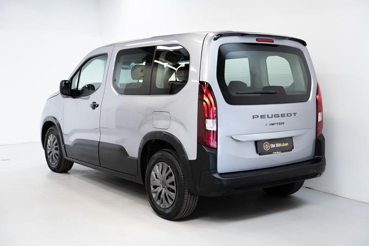 undefined Peugeot e-Rifter fra 2024