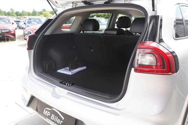 Sølv Kia Niro fra 2019
