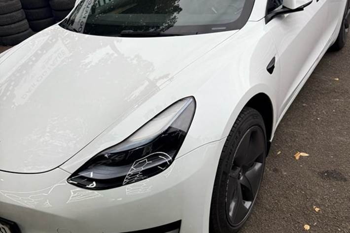 undefined Tesla Model 3 fra 2022