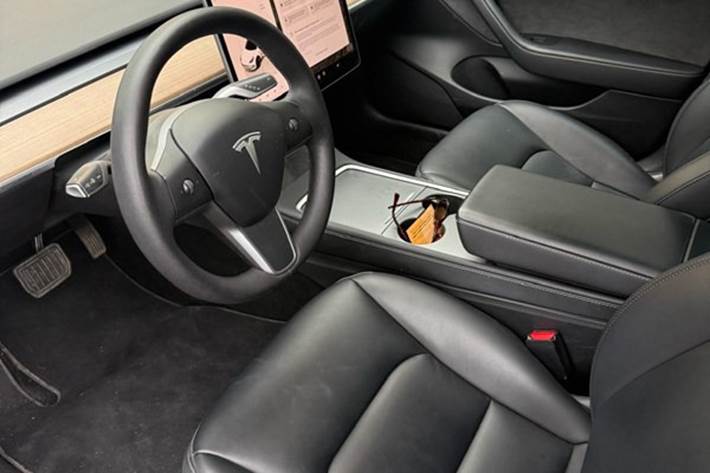undefined Tesla Model 3 fra 2022