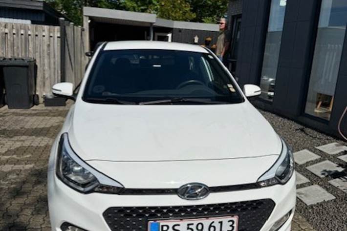 undefined Hyundai i20 fra 2017