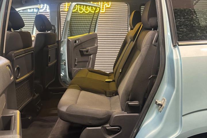 undefined Opel Zafira fra 2009