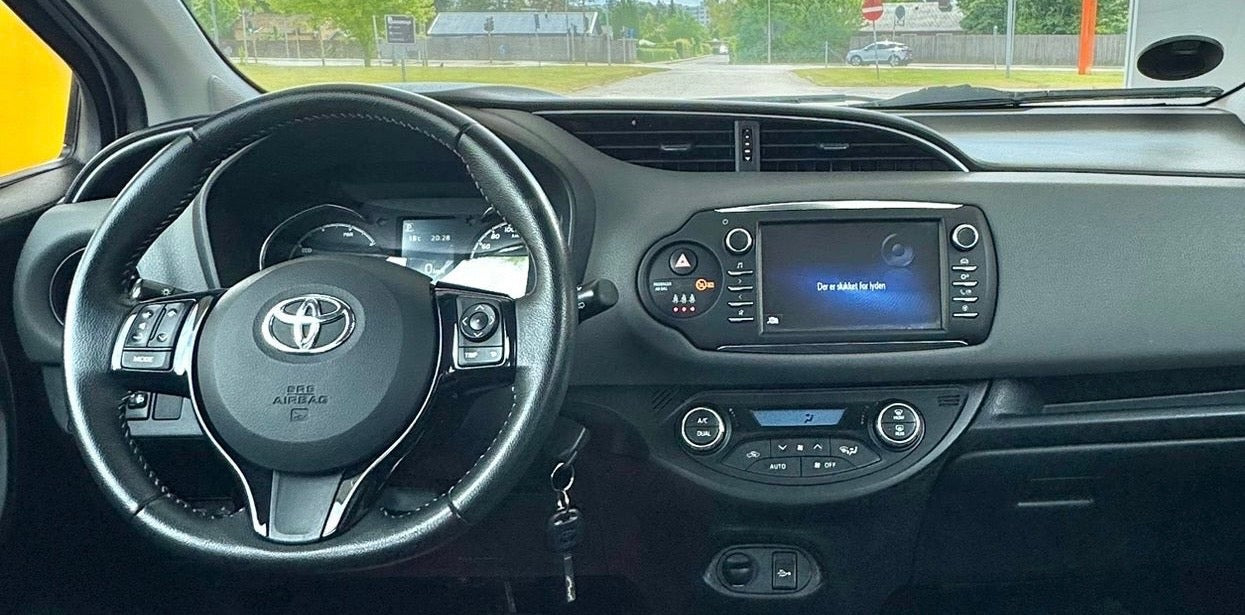 undefined Toyota Yaris fra 2019