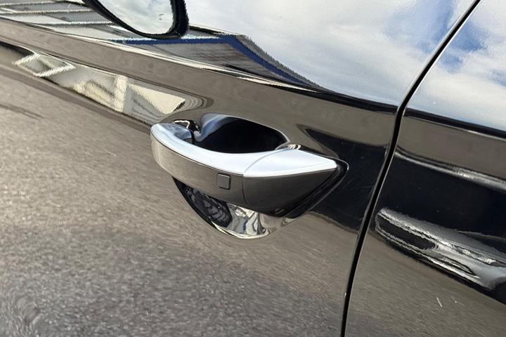 undefined Hyundai Ioniq fra 2018