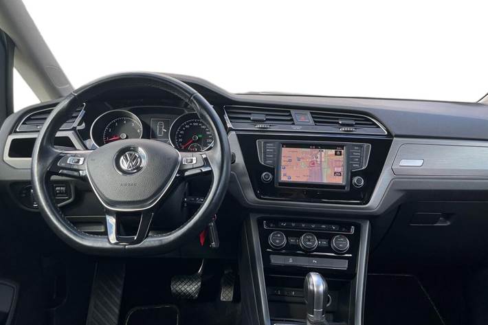 Sort VW Touran fra 2017