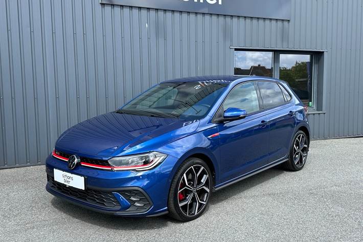 Blå VW Polo fra 2022