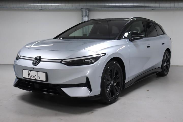 Sølv VW ID.7 fra 2026 set udefra