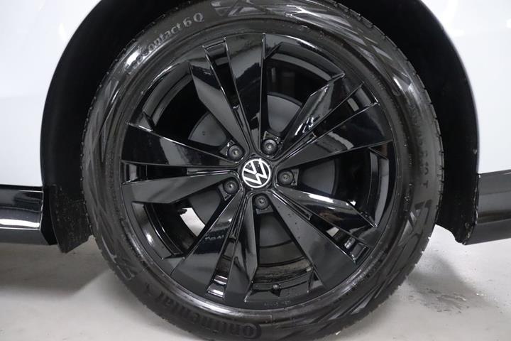 Sølv VW ID.7 fra 2026