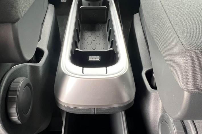 Sølv VW ID.Buzz fra 2026