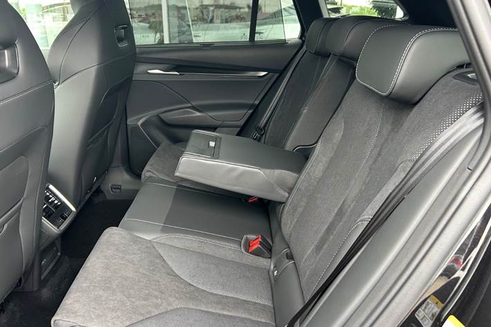 Sort Skoda Enyaq fra 2027