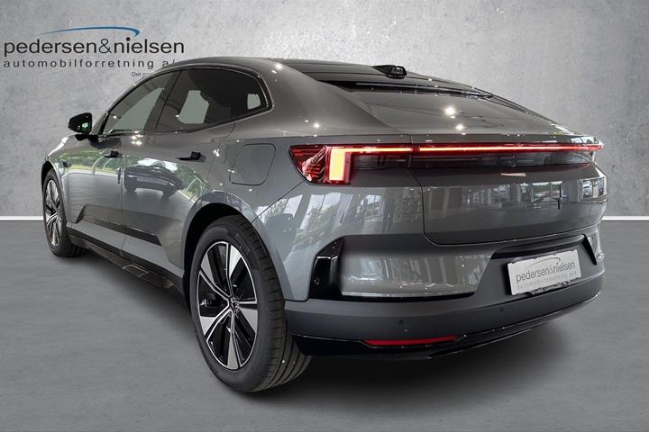 undefined Polestar 4 fra 2026