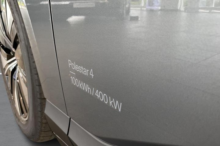 undefined Polestar 4 fra 2026