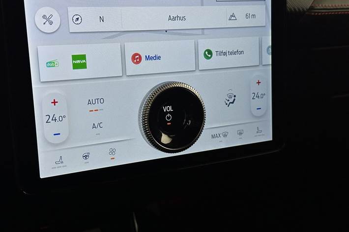 Rød Ford Mustang Mach-E fra 2024