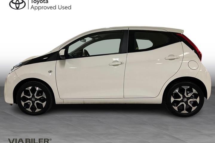 Hvid Toyota Aygo fra 2019