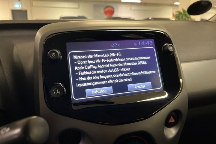 Hvid Toyota Aygo fra 2019
