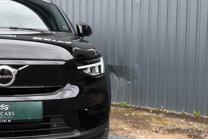 Sort Volvo C40 fra 2023